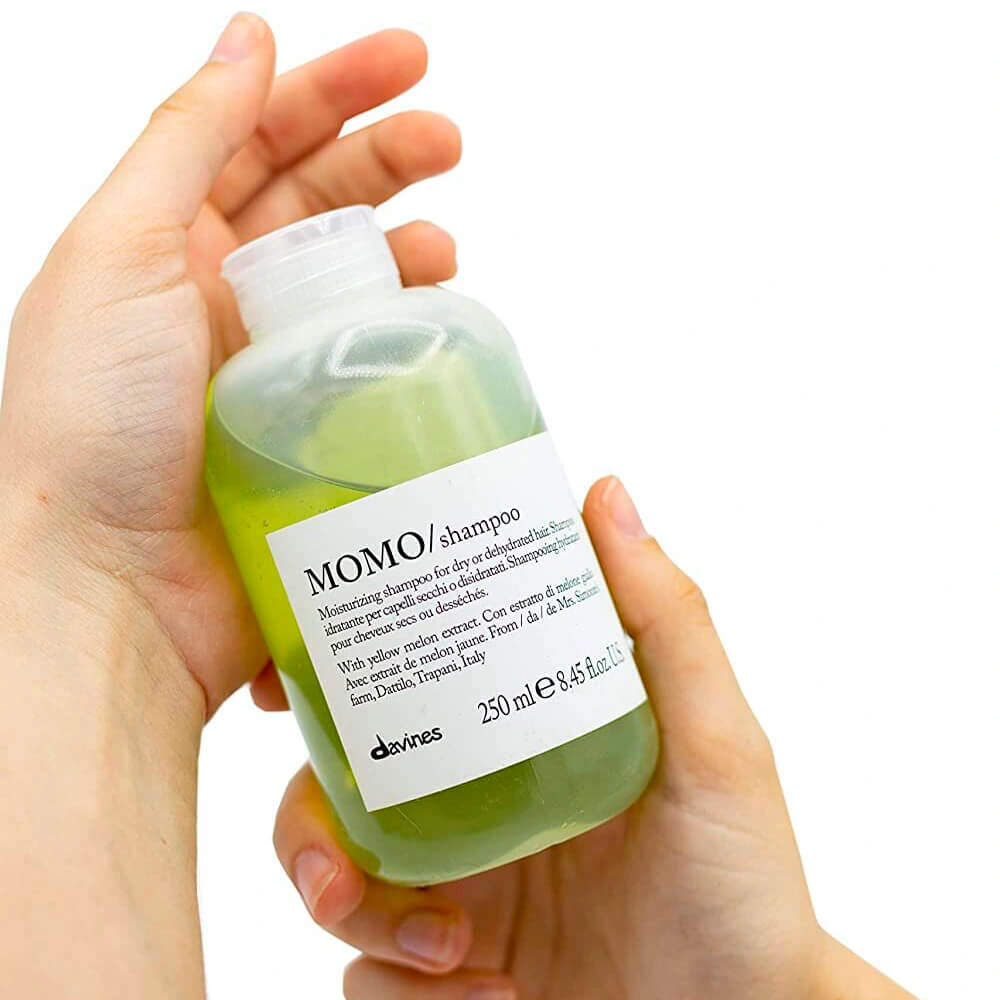 Davines Momo Moisturizing Shampoo Revitalizing